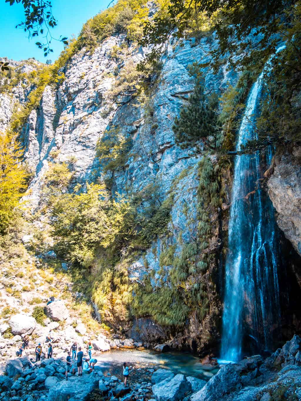 Grunas Wasserfall Theth Albanien